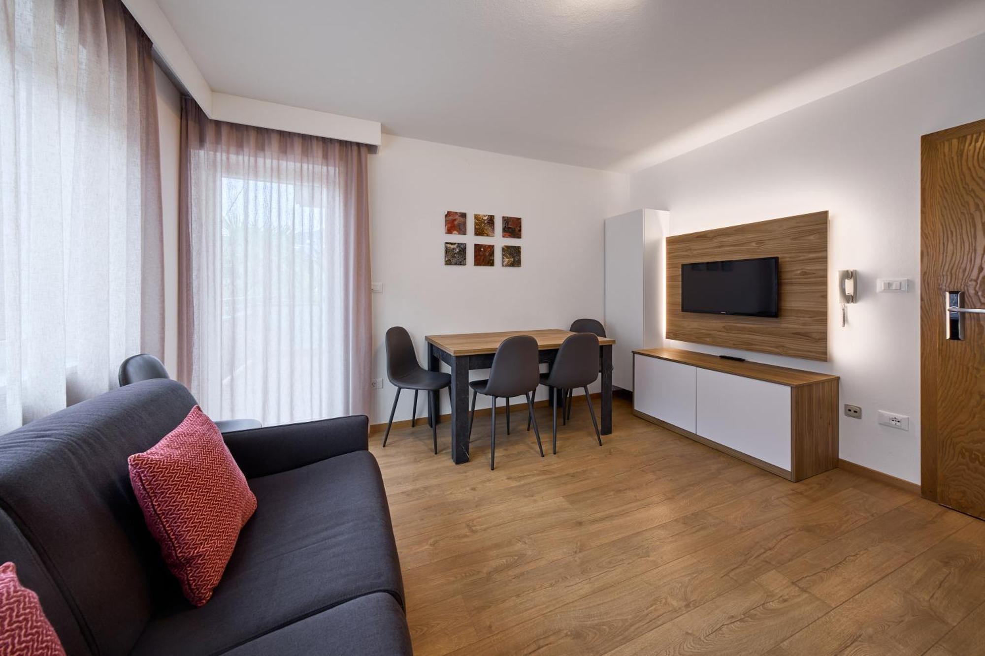 Apartment Steinach Lagundo Bagian luar foto